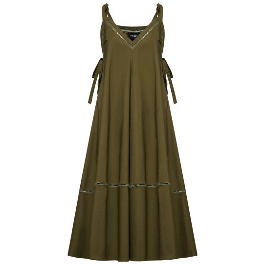 Long dress with embroidered details