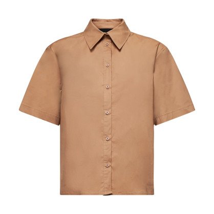Short -sleeved shirt with a minimal cut