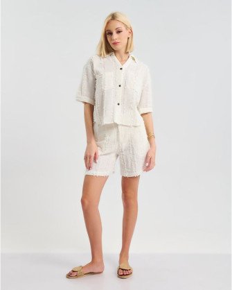 SOLD OUT-SHORTS IN WHITE COLOR