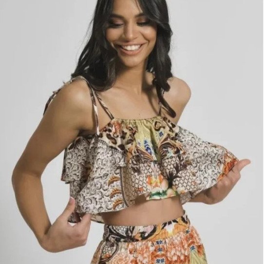 Top swith prints